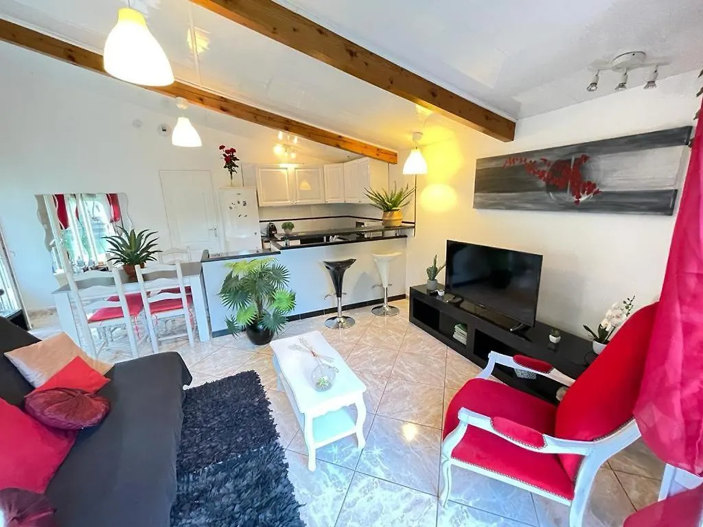 Casa Luciana Apartment Saint-Priest  0*, Saint-Priest (Rhone) France